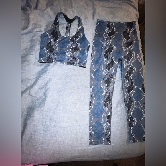 Buddy Love 2-piece athletic set fonda workout topjane workout pants size small - Picture 4 of 8